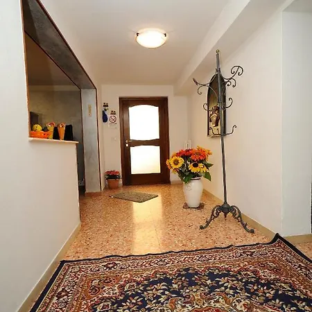 Casa Di Manu Apartment *